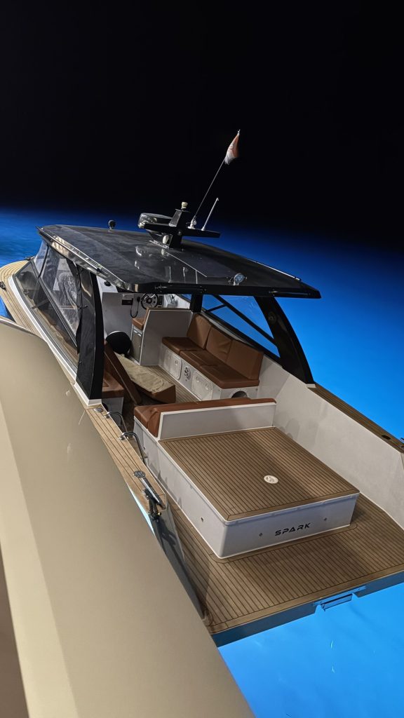 ETERNAL SPARK Yacht Evening Experiences (11)