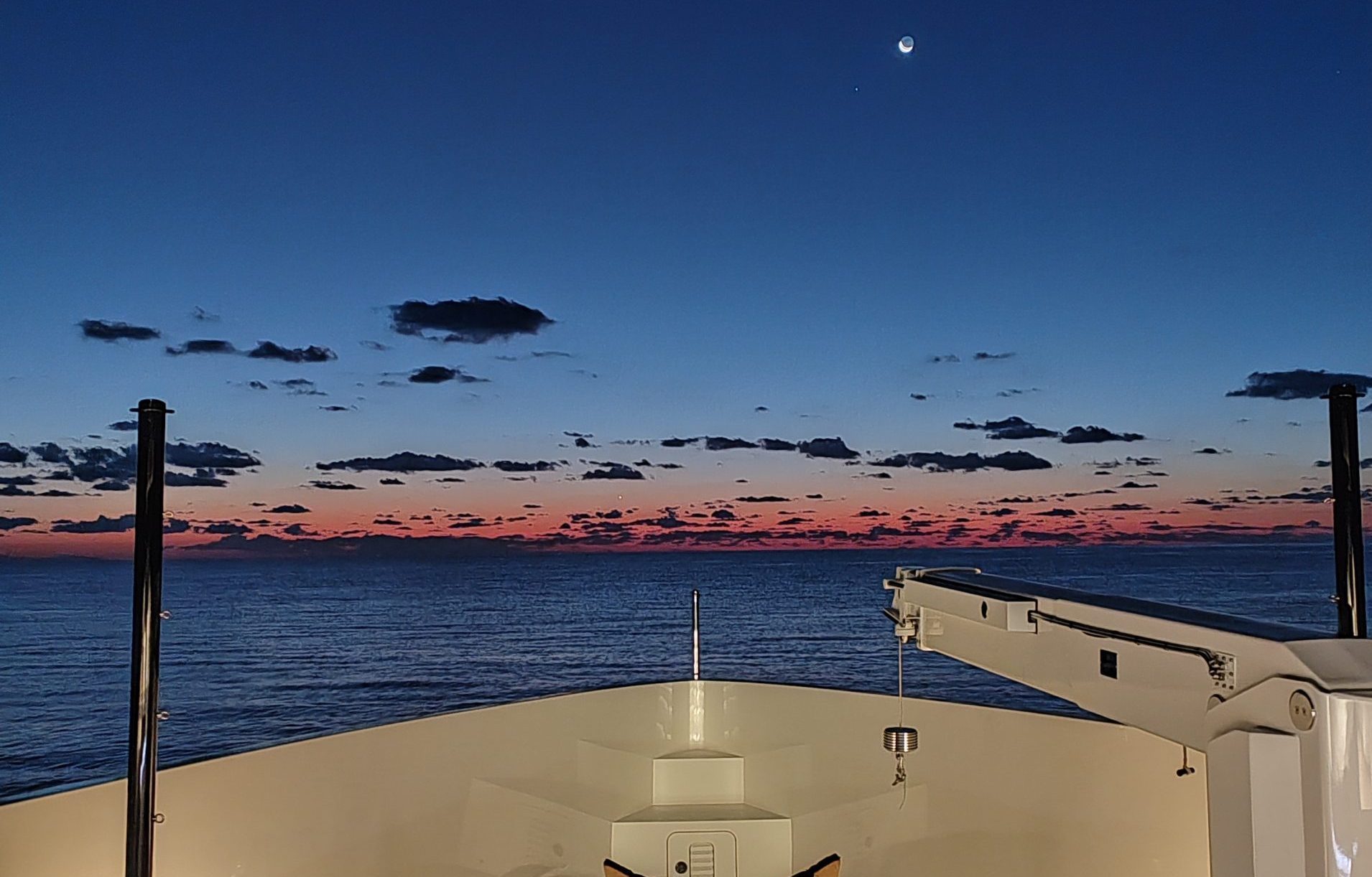 ETERNAL SPARK Yacht Evening Experiences (7)