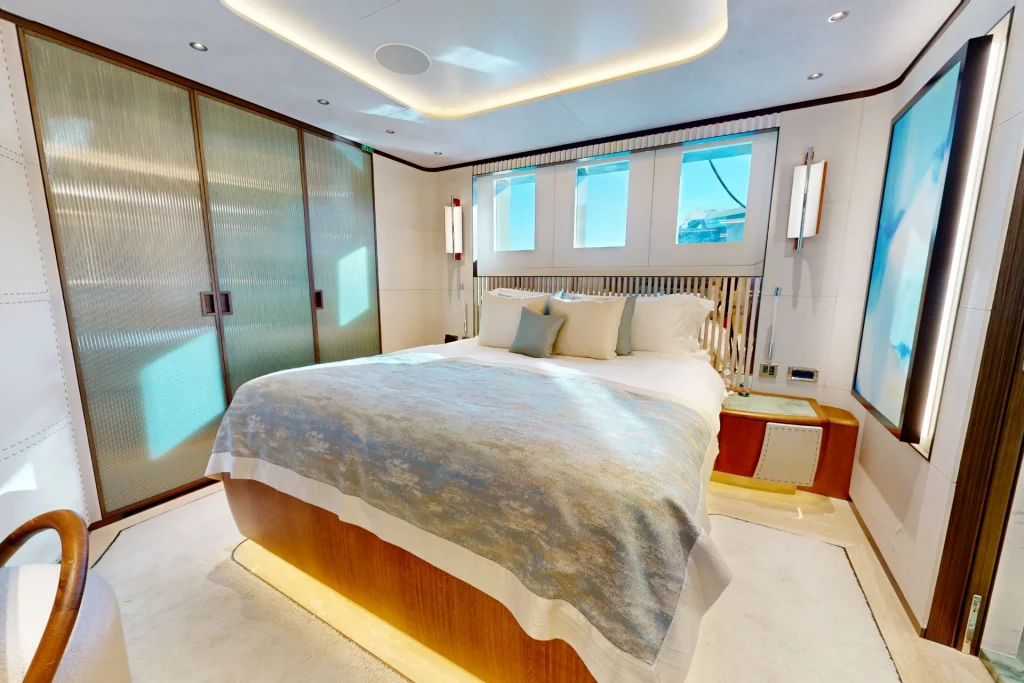 eternal spark yacht double cabin port side