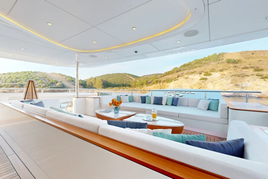 eternal spark yacht main deck aft lounge